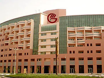 Parkside Suites Discovery Garden Dubai Hotel